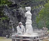 Entstehung der Skulptur von Nikolai Karlychanow